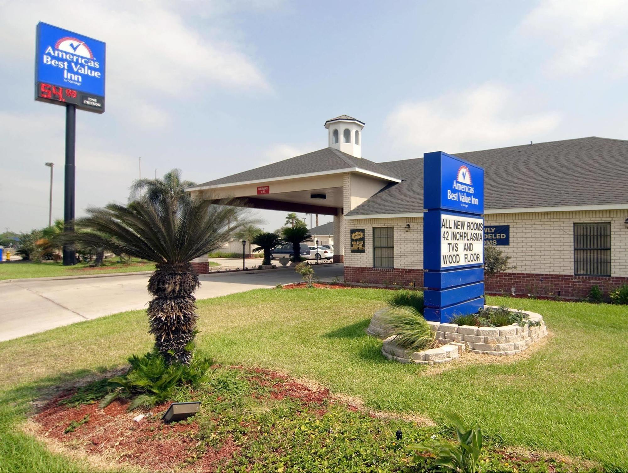 Americas Best Value Inn Harlingen Exterior foto